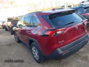 ✅ 2021 Toyota RAV4 LE • VIN: 2T3F1RFVXMW190115 • Лот: 43688635. Опубликован ранее на IAAI с пробегом 18 352 миль. Бесплатный доступ к архиву аукционных продаж из США и подробный отчёт об истории автомобиля на DreamBid. Изображение 3.