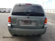 ✅ 2006 Ford Escape Hybrid • VIN: 1FMYU95HX6KD04049 • Lot: 72021615. Listed on Copart with 147,012 mi. Free auction sales archive from the USA and detailed vehicle history report at DreamBid. Image 6.