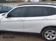 ✅ 2014 BMW X1 sDrive28i • VIN: WBAVM1C51EVW47425 • Lot: 38077329. Wystawiony na IAAI z przebiegiem Nie podano. Bezpłatny archiwum sprzedaży aukcyjnych z USA i szczegółowy raport historii pojazdu na DreamBid. Zdjęcie 15.