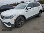 ✅ 2022 Volkswagen Tiguan SE • VIN: 3VV2B7AX5NM075015 • Lot: 90221185. Listed on Copart with 28,403 mi. Free auction sales archive from the USA and detailed vehicle history report at DreamBid. Image 1.