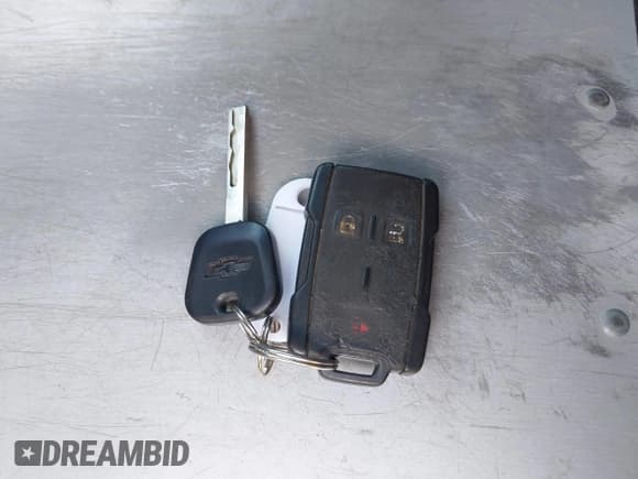 ✅ 2015 Chevrolet Silverado 2500HD LT • VIN: 1GC1KVE82FF572185 • Lot: 42207194. Listed on IAAI with 245,109 mi. Free auction sales archive from the USA and detailed vehicle history report at DreamBid. Image 11.