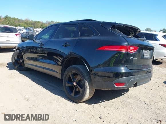 ✅ 2020 Jaguar F-Pace 30t Premium • VIN: SADCJ2GXXLA651373 • Lot: 43516495. Listed on IAAI with Not provided. Free auction sales archive from the USA and detailed vehicle history report at DreamBid. Image 3.