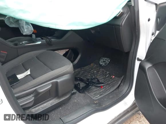 ✅ 2023 Chevrolet Bolt EV 1LT • VIN: 1G1FW6S04P4110635 • Lot: 41309864. Wystawiony na IAAI z przebiegiem 63 070 mil. Bezpłatny archiwum sprzedaży aukcyjnych z USA i szczegółowy raport historii pojazdu na DreamBid. Zdjęcie 5.