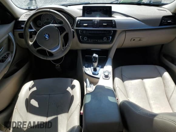 ✅ 2012 BMW 3 Series 328i • VIN: WBA3A5C5XCF258197 • Lot: 56336755. Listed on Copart with 178,878 mi. Free auction sales archive from the USA and detailed vehicle history report at DreamBid. Image 8.