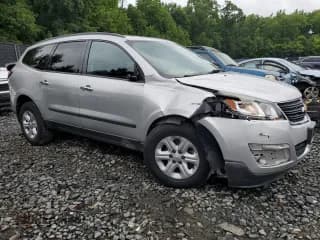 ✅ 2016 Chevrolet Traverse LS • VIN: 1GNKRFKDXGJ332556 • Lot: 62270784. Wystawiony na Copart z przebiegiem 100 099 mil. Bezpłatny archiwum sprzedaży aukcyjnych z USA i szczegółowy raport historii pojazdu na DreamBid. Zdjęcie 4.