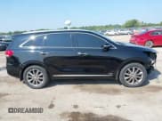 ✅ 2017 Kia Sorento SX • VIN: 5XYPKDA5XHG308471 • Lot: 43144397. Listed on IAAI with 103,108 mi. Free auction sales archive from the USA and detailed vehicle history report at DreamBid. Image 13.