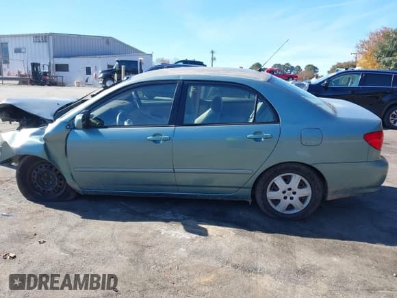 ✅ 2006 Toyota Corolla LE • VIN: 1NXBR32E96Z749076 • Lot: 43594655. Listed on IAAI with 187,366 mi. Free auction sales archive from the USA and detailed vehicle history report at DreamBid. Image 14.