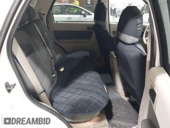✅ 2009 Ford Escape Hybrid • VIN: 1FMCU593X9KC19220 • Lot: 42348700. Listed on IAAI with 127,475 mi. Free auction sales archive from the USA and detailed vehicle history report at DreamBid. Image 8.