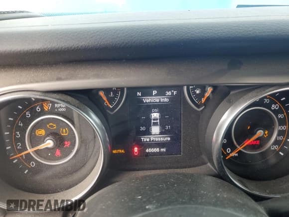 ✅ 2020 Jeep Gladiator Sport S • VIN: 1C6HJTAG9LL159106 • Лот: 88662485. Опубликован ранее на Copart с пробегом 46 666 миль. Бесплатный доступ к архиву аукционных продаж из США и подробный отчёт об истории автомобиля на DreamBid. Изображение 9.