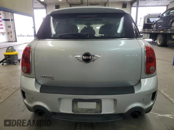 ✅ 2013 MINI Countryman S • VIN: WMWZC3C51DWP22214 • Lot: 93966435. Listed on Copart with 125,664 mi. Free auction sales archive from the USA and detailed vehicle history report at DreamBid. Image 6.