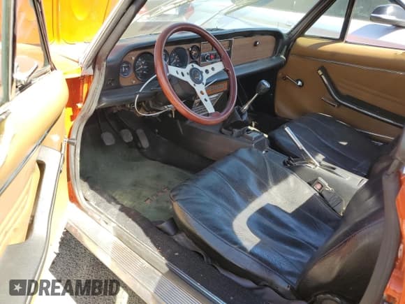 ✅ 1977 FIAT 124 • VIN: 124CS10122064 • Лот: 58031264. Опубликован ранее на Copart с пробегом 73 217 миль. Бесплатный доступ к архиву аукционных продаж из США и подробный отчёт об истории автомобиля на DreamBid. Изображение 8.