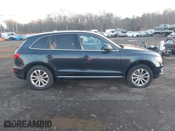 ✅ 2014 Audi Q5 Premium Plus • VIN: WA1LFAFP9EA030552 • Lot: 43928757. Listed on IAAI with 259,736 mi. Free auction sales archive from the USA and detailed vehicle history report at DreamBid. Image 13.