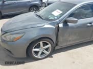 ✅ 2017 Nissan Altima SL • VIN: 1N4AL3AP9HC273740 • Lot: 42794951. Wystawiony na IAAI z przebiegiem 129 740 mil. Bezpłatny archiwum sprzedaży aukcyjnych z USA i szczegółowy raport historii pojazdu na DreamBid. Zdjęcie 6.