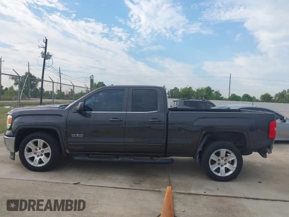 ✅ 2014 GMC Sierra 1500 SLE • VIN: 1GTR1UEC2EZ221102 • Лот: 43328609. Опубликован ранее на IAAI с пробегом 186 539 миль. Бесплатный доступ к архиву аукционных продаж из США и подробный отчёт об истории автомобиля на DreamBid. Изображение 14.