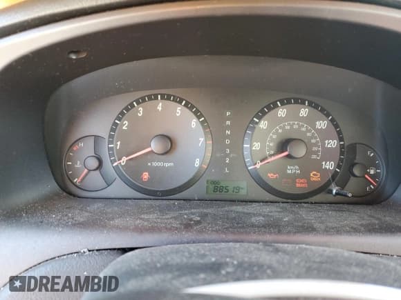 ✅ 2004 Hyundai Elantra GLS • VIN: KMHDN46D94U819927 • Lot: 49297775. Wystawiony na Copart z przebiegiem 88 519 mil. Bezpłatny archiwum sprzedaży aukcyjnych z USA i szczegółowy raport historii pojazdu na DreamBid. Zdjęcie 9.