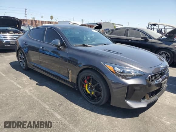 ✅ 2021 Kia Stinger GT1 • VIN: KNAE45LC8M6088423 • Lot: 70941125. Wystawiony na Copart z przebiegiem 61 071 mil. Bezpłatny archiwum sprzedaży aukcyjnych z USA i szczegółowy raport historii pojazdu na DreamBid. Zdjęcie 4.