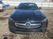 ✅ 2022 Mercedes-Benz C 300 • VIN: W1KAF4HB7NR018746 • Lot: 71707475. Wystawiony na Copart z przebiegiem 44 096 mil. Bezpłatny archiwum sprzedaży aukcyjnych z USA i szczegółowy raport historii pojazdu na DreamBid. Zdjęcie 5.