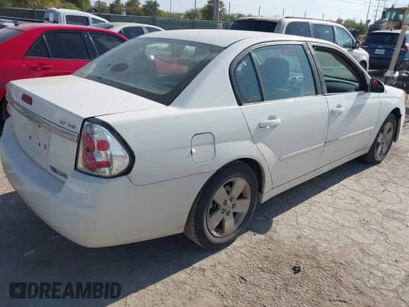 ✅ 2006 Chevrolet Malibu 2LT • VIN: 1G1ZT51806F144209 • Лот: 43503079. Размещён на IAAI с пробегом 143 381 миль миль. Получите бесплатный доступ к архиву аукционных продаж из США и посмотрите подробный отчёт об истории автомобиля на DreamBid. Изображение 4.
