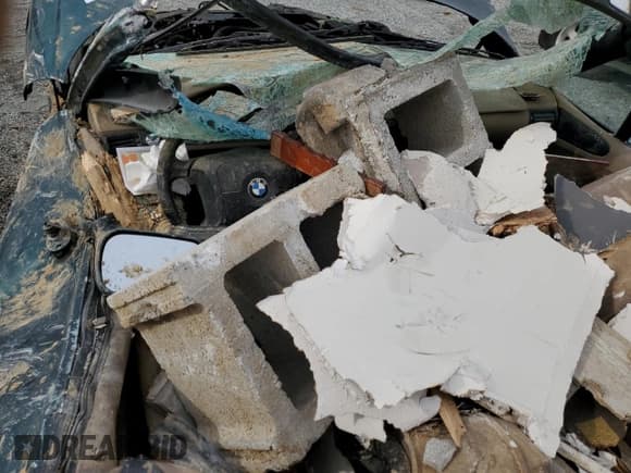 ✅ 1997 BMW 3 Series Z3 1.9 • VIN: 4USCH7329VLE02307 • Лот: 45720335. Опубликован ранее на Copart с пробегом Не указан. Бесплатный доступ к архиву аукционных продаж из США и подробный отчёт об истории автомобиля на DreamBid. Изображение 8.