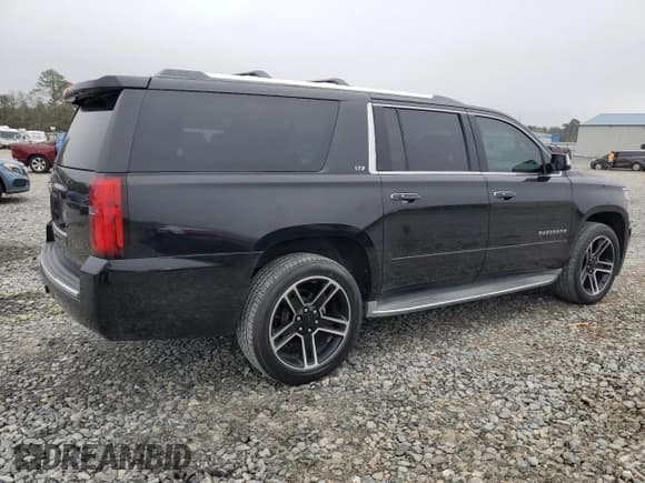 ✅ 2015 Chevrolet Suburban LTZ • VIN: 1GNSCKKC7FR159547 • Lot: 79815464. Wystawiony na Copart z przebiegiem 262 208 mil. Bezpłatny archiwum sprzedaży aukcyjnych z USA i szczegółowy raport historii pojazdu na DreamBid. Zdjęcie 3.