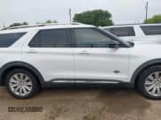 ✅ 2021 Ford Explorer King Ranch • VIN: 1FM5K7LC8MGC03614 • Лот: 41927773. Опубликован ранее на IAAI с пробегом Не указан. Бесплатный доступ к архиву аукционных продаж из США и подробный отчёт об истории автомобиля на DreamBid. Изображение 13.
