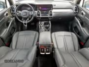 ✅ 2022 Kia Sorento X-Line SX Prestige • VIN: 5XYRKDLF4NG122371 • Lot: 58673215. Listed on Copart with 120,885 mi. Free auction sales archive from the USA and detailed vehicle history report at DreamBid. Image 8.