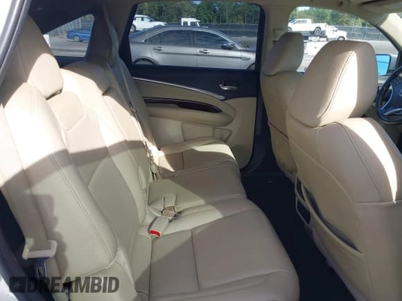 ✅ 2016 Acura MDX Technology • VIN: 5FRYD3H42GB021832 • Лот: 43486021. Опубликован ранее на IAAI с пробегом 272 925 миль. Бесплатный доступ к архиву аукционных продаж из США и подробный отчёт об истории автомобиля на DreamBid. Изображение 8.