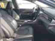 2019 Toyota Camry LE z VIN 4T1B11HK9KU232458, wystawiony jako IAAI lot #43203824 z przebiegiem 88 359 mil mil oraz . Historia ofert i sprzedaży dostępna na DreamBid. Obrazek 5.