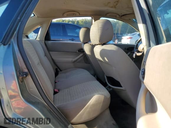 ✅ 2006 Ford Focus S • VIN: 1FAFP34N36W250714 • Lot: 86325585. Listed on Copart with 292,014 mi. Free auction sales archive from the USA and detailed vehicle history report at DreamBid. Image 10.
