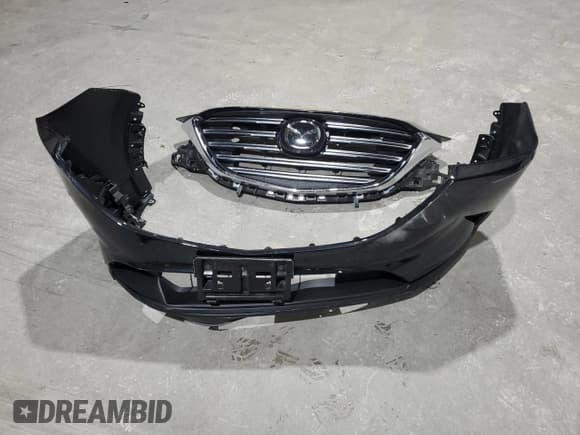 ✅ 2022 Mazda CX-9 Sport • VIN: JM3TCBBY9N0605572 • Lot: 67073195. Wystawiony na Copart z przebiegiem 51 980 mil. Bezpłatny archiwum sprzedaży aukcyjnych z USA i szczegółowy raport historii pojazdu na DreamBid. Zdjęcie 13.