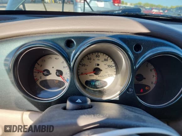 ✅ 2001 Chrysler PT Cruiser • VIN: 3C4FY4BB41T595979 • Лот: 84845675. Опубликован ранее на Copart с пробегом 131 600 миль. Бесплатный доступ к архиву аукционных продаж из США и подробный отчёт об истории автомобиля на DreamBid. Изображение 9.