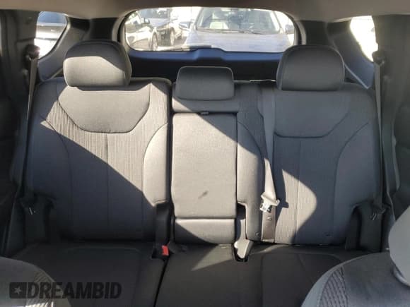 ✅ 2019 Hyundai Santa Fe SE • VIN: 5NMS23AD9KH101451 • Lot: 91171595. Listed on Copart with 127,277 mi. Free auction sales archive from the USA and detailed vehicle history report at DreamBid. Image 10.