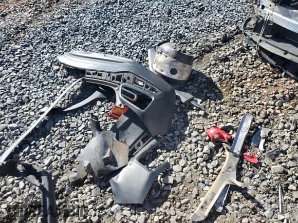 ✅ 2020 Hyundai Kona SE • VIN: KM8K12AA3LU574707 • Лот: 56198944. Опубликован ранее на Copart с пробегом 67 521 миль. Бесплатный доступ к архиву аукционных продаж из США и подробный отчёт об истории автомобиля на DreamBid. Изображение 13.