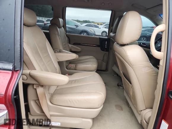 ✅ 2007 Hyundai Entourage GLS • VIN: KNDMC233076039365 • Лот: 81294485. Опубликован ранее на Copart с пробегом 224 777 миль. Бесплатный доступ к архиву аукционных продаж из США и подробный отчёт об истории автомобиля на DreamBid. Изображение 11.