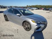 ✅ 2019 Toyota Camry SE • VIN: 4T1B11HK4KU255985 • Лот: 82487775. Опубликован ранее на Copart с пробегом 43 389 миль. Бесплатный доступ к архиву аукционных продаж из США и подробный отчёт об истории автомобиля на DreamBid. Изображение 4.
