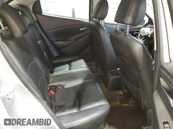 ✅ 2020 Toyota Yaris LE • VIN: 3MYDLBJV1LY706985 • Lot: 68009575. Listed on Copart with 69,406 mi. Free auction sales archive from the USA and detailed vehicle history report at DreamBid. Image 10.