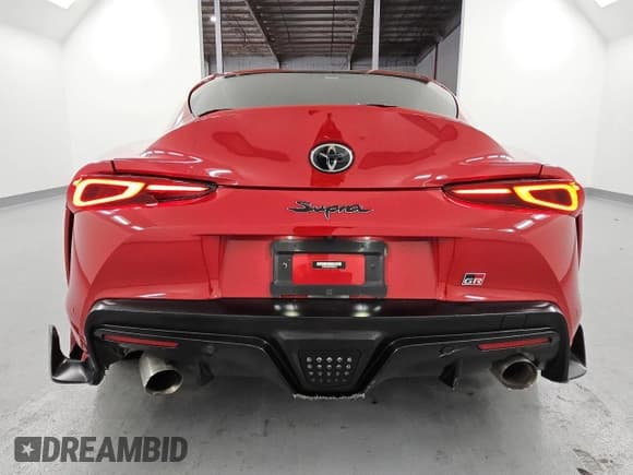 ✅ 2023 Toyota Supra 3.0 • VIN: WZ1DB0G00PW056675 • Lot: 65400735. Wystawiony na Copart z przebiegiem 38 908 mil. Bezpłatny archiwum sprzedaży aukcyjnych z USA i szczegółowy raport historii pojazdu na DreamBid. Zdjęcie 6.