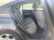 2015 Chevrolet Cruze LT z VIN 1G1PC5SB2F7178955, wystawiony jako IAAI lot #43317822 z przebiegiem 142 121 mil mil oraz . Historia ofert i sprzedaży dostępna na DreamBid. Obrazek 8.