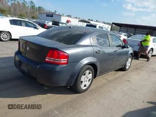✅ 2008 Dodge Avenger SE • VIN: 1B3LC46K18N207176 • Лот: 41541078. Опубликован ранее на IAAI с пробегом 193 476 миль. Бесплатный доступ к архиву аукционных продаж из США и подробный отчёт об истории автомобиля на DreamBid. Изображение 4.