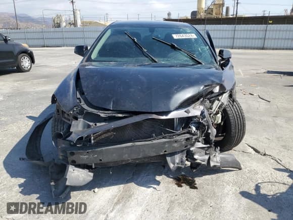 ✅ 2011 Chevrolet Malibu 1LT • VIN: 1G1ZC5E15BF257001 • Lot: 72643524. Listed on Copart with 129,387 mi. Free auction sales archive from the USA and detailed vehicle history report at DreamBid. Image 5.