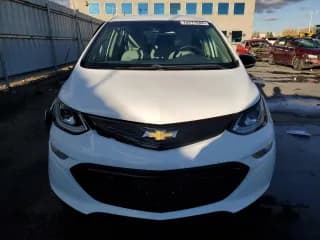 ✅ 2020 Chevrolet Bolt EV LT • VIN: 1G1FW6S06L4139208 • Lot: 79277644. Wystawiony na Copart z przebiegiem 34 667 mil. Bezpłatny archiwum sprzedaży aukcyjnych z USA i szczegółowy raport historii pojazdu na DreamBid. Zdjęcie 5.