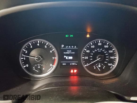 ✅ 2020 Hyundai Santa Fe SE • VIN: 5NMS23AD5LH139163 • Lot: 58310924. Wystawiony na Copart z przebiegiem 61 401 mil. Bezpłatny archiwum sprzedaży aukcyjnych z USA i szczegółowy raport historii pojazdu na DreamBid. Zdjęcie 9.