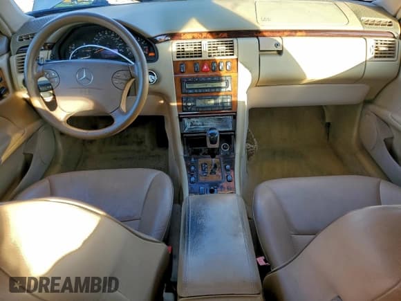 ✅ 2002 Mercedes-Benz E 320 • VIN: WDBJF65J72B466358 • Лот: 93774535. Опубликован ранее на Copart с пробегом 370 139 миль. Бесплатный доступ к архиву аукционных продаж из США и подробный отчёт об истории автомобиля на DreamBid. Изображение 8.