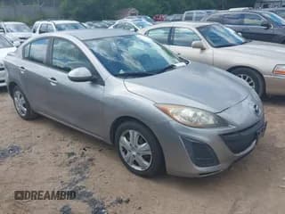 ✅ 2010 Mazda 3 i Sport • VIN: JM1BL1SF4A1241806 • Lot: 42776708. Listed on IAAI with 138,736 mi. Free auction sales archive from the USA and detailed vehicle history report at DreamBid. Image 1.