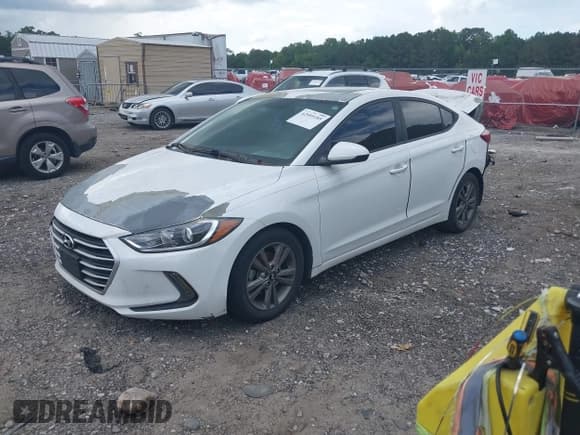 ✅ 2018 Hyundai Elantra SEL • VIN: 5NPD84LF1JH274670 • Lot: 42959185. Listed on IAAI with 144,794 mi. Free auction sales archive from the USA and detailed vehicle history report at DreamBid. Image 2.