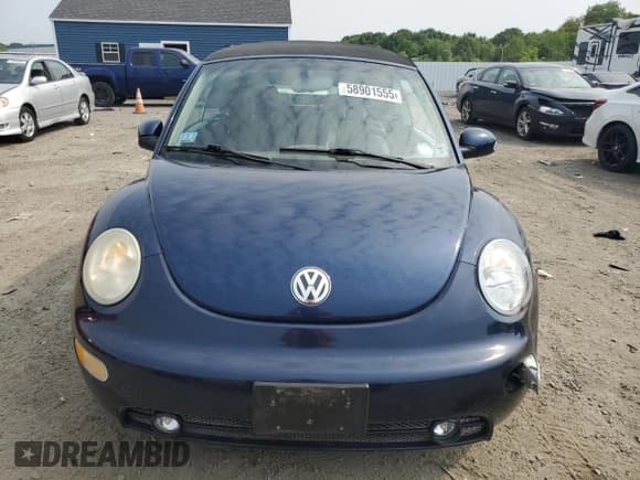 ✅ 2003 Volkswagen Beetle GLS • VIN: 3VWCD21Y33M320512 • Lot: 58901555. Listed on Copart with 58,352 mi. Free auction sales archive from the USA and detailed vehicle history report at DreamBid. Image 5.
