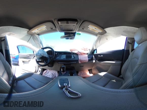 ✅ 2020 Cadillac XT4 FWD Premium Luxury • VIN: 1GYFZCR49LF138493 • Лот: 41894823. Опубликован ранее на IAAI с пробегом 49 000 миль. Бесплатный доступ к архиву аукционных продаж из США и подробный отчёт об истории автомобиля на DreamBid. Изображение 18.