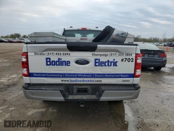 ✅ 2022 Ford F-150 XL • VIN: 1FTMF1CP5NKD69589 • Лот: 53498735. Опубликован ранее на Copart с пробегом 61 339 миль. Бесплатный доступ к архиву аукционных продаж из США и подробный отчёт об истории автомобиля на DreamBid. Изображение 6.