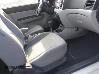 ✅ 2008 Hyundai Accent SE • VIN: KMHCN36C38U065748 • Лот: 41512616. Опубликован ранее на IAAI с пробегом 143 860 миль. Бесплатный доступ к архиву аукционных продаж из США и подробный отчёт об истории автомобиля на DreamBid. Изображение 5.