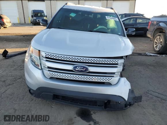 ✅ 2015 Ford Explorer XLT • VIN: 1FM5K8D83FGC03958 • Lot: 91534865. Listed on Copart with 162,936 mi. Free auction sales archive from the USA and detailed vehicle history report at DreamBid. Image 5.